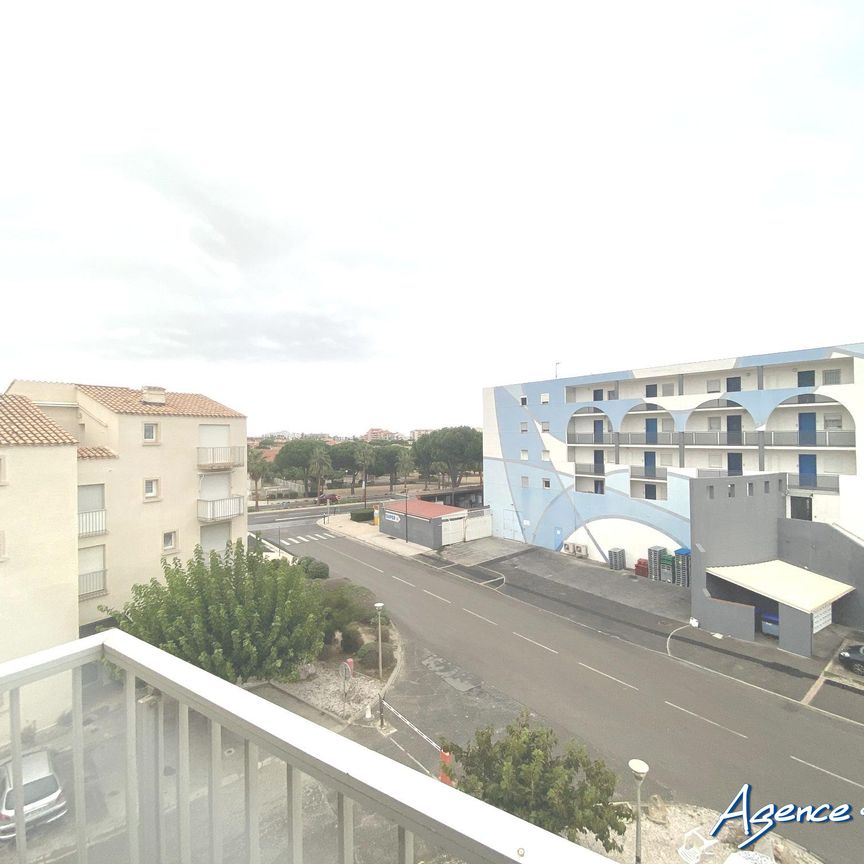 Location Appartement 2 pièces 37m² LE BARCARES 66420 - Photo 1