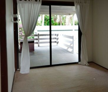 Warm and Cosy Home - Photo 3