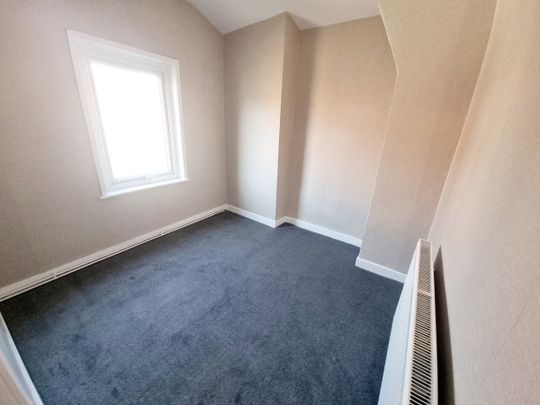 Property To Rent Crispin Street, St. Helens, WA10 | 3 Bedroom End Of Terrace through Little Estate Agents - Photo 1