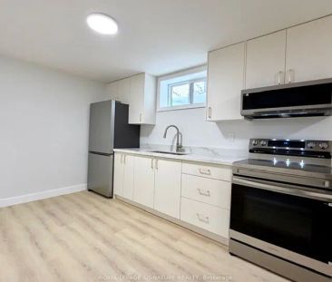 293 Glebemount Avenue #Lower - Photo 4