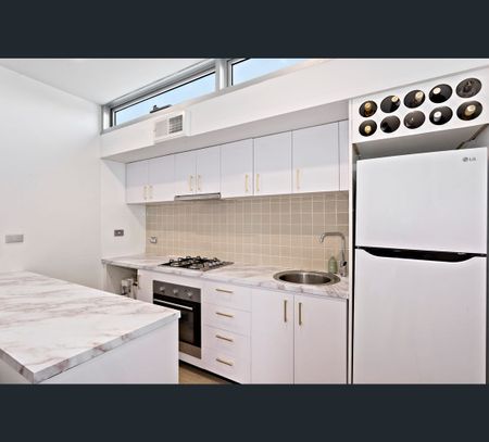 8/352 Canterbury Road, St Kilda, Vic 3182 - Photo 3