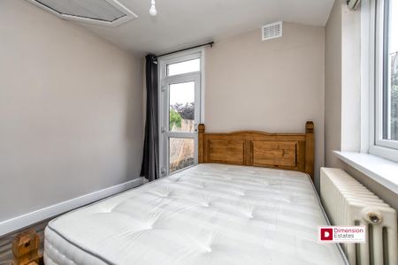 5 bedroom terraced house to rent - Photo 5