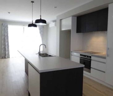 Hobsonville, 4 bedrooms, $770 - Photo 4