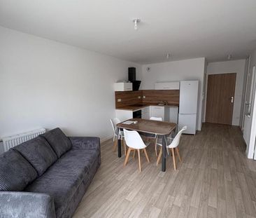 Location Appartement 2 pièces Meublé 40m² LE RELECQ KERHUON 29480 - Photo 1