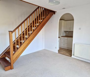 1 bedroom semi-detached house to rent - Photo 3