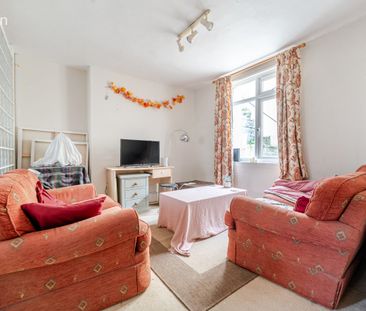 4 bedroom terraced house to rent - Photo 1