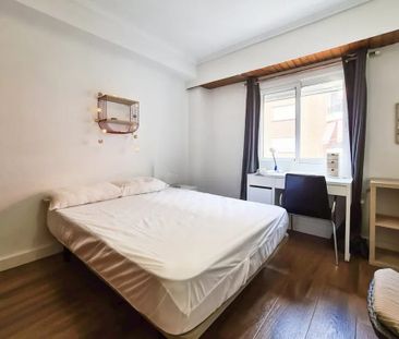 Carrer de Lluís Oliag, Valencia, Valencian Community 46006 - Photo 5