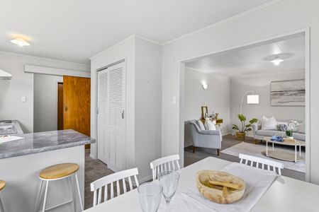 Paraparaumu Beach - 2 bedrooms - Photo 5