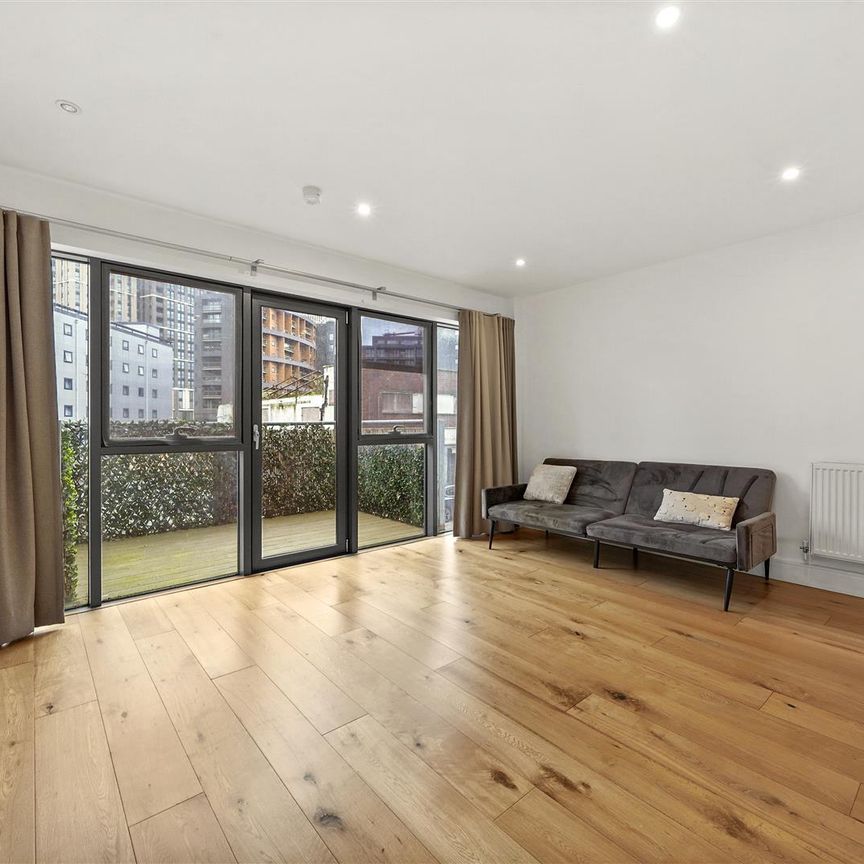 Apartment To Let - Photo 1