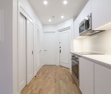 2050 Claremont Ave - Photo 6