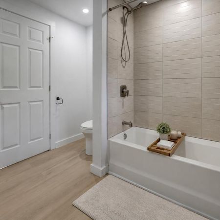 🐶 **CHIENS ACCEPTÉS | 4½ moderne à McMasterville | 1 595 $** - Photo 4