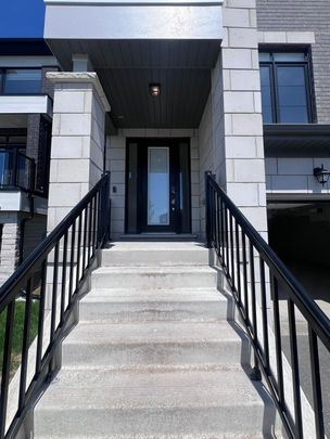 For Lease - 47 Bearberry Road, Springwater, Ontario - Photo 1