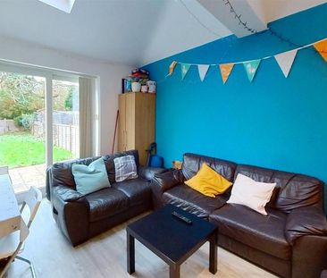 6 bedroom house to rent - Photo 1
