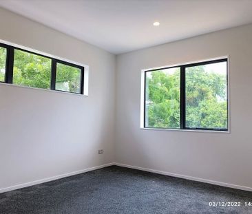 COMFORT, NICE AND SAFE HOUSE NEAR THE PARK - Photo 4