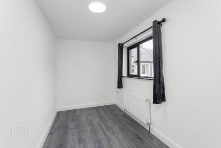 21 Bloomfield Street, Belfast, BT5 5AU - Photo 3