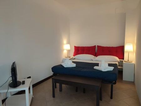 Via Luciano Bausi, Florence, Tuscany 50144 - Photo 3