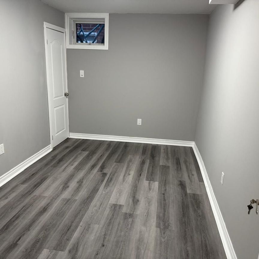 For Lease - 11 Fred Mason Street Unit# Basement, Georgina, Ontario - Photo 1
