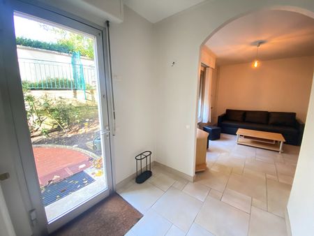 Location Appartement 2 pièces 45m² - Photo 5