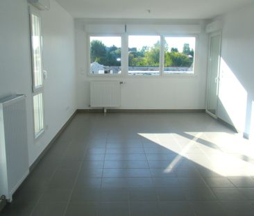 Appartement RUE DU CAPITAINE ALFRED DREYFUS - Photo 2