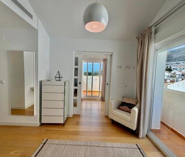 Benalmádena, Andalusia 29639 - Photo 2