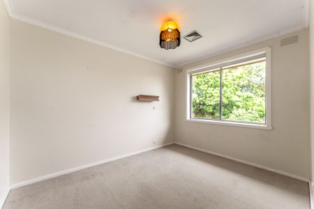 54 Champion Street, Brighton VIC 3186 - House For Rent | Domain - Photo 3
