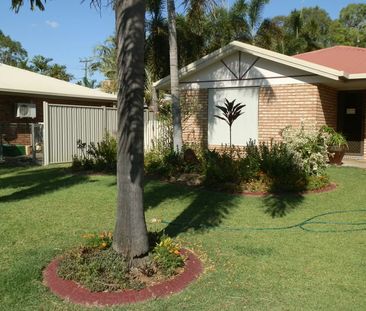 3 Crystal Court - Photo 2