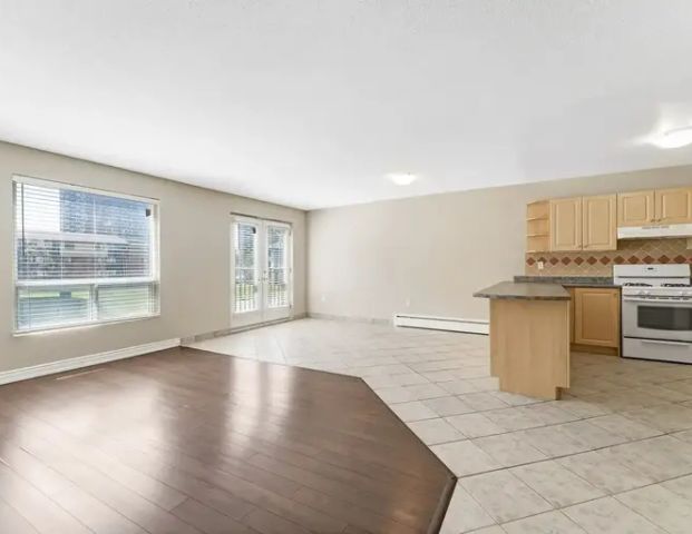 Baseline Court | 1815 Baseline Road, Ottawa - Photo 1