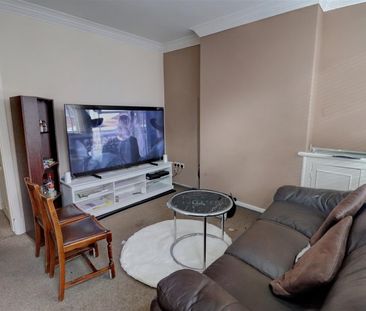 2 BED Terraced House To rent - Photo 4