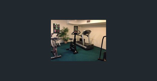 2 spacious bedrooms apartment with parking at heart of Pyrmont - Photo 1