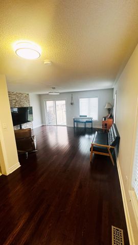 For Lease - 87 Mack Clement Lane, Richmond Hill, Ontario - Photo 4