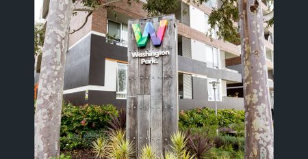 Spacious two-bedroom plus study apartment in the heart of Riverwood - Photo 3