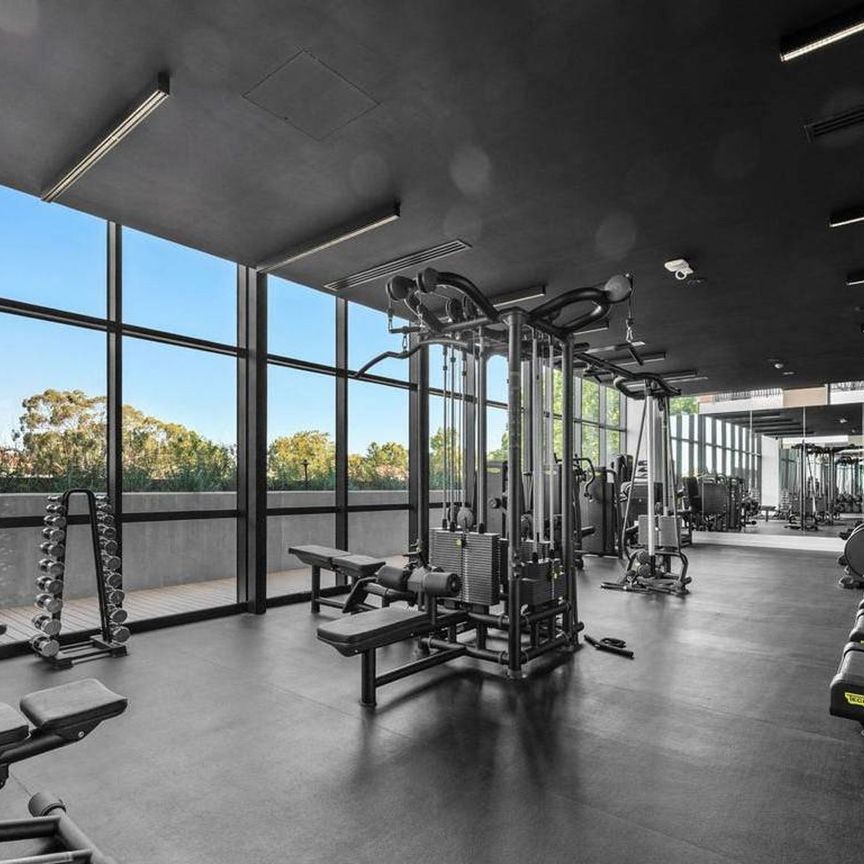 1 Bedroom Plus Study Room Apartment in Iconic Mason - Photo 1