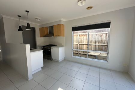 22 Buller Avenue, Clyde. - Photo 2