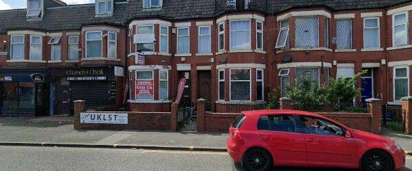 Studio Flat, Cheetham Hill Road, M8 - Photo 1