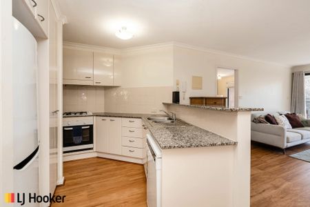 Spacious Unit in Bellevue Apartments - Photo 2