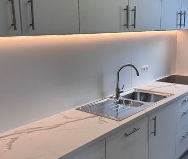 Appartement te huur in Sint-Andries voor € 900 met 3 slaapkamers - Photo 6