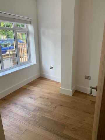 22a Two Waters Road, HP3 9BZ, Hemel Hempstead - Photo 3