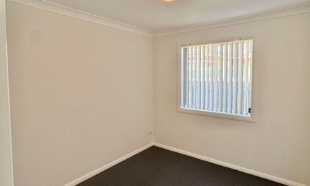 Recently Renovated Two Bedroom Granny Flat - Photo 2
