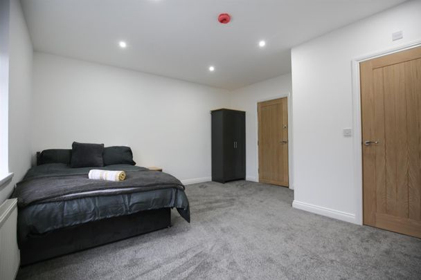 Room 4, 24, Liddell terrace, gateshead, NE8 1YN - Photo 1