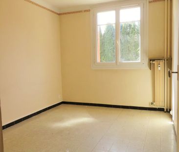 T3 506€ H.C Rue de Beaucaire Le Renoir, 60m² - Photo 3