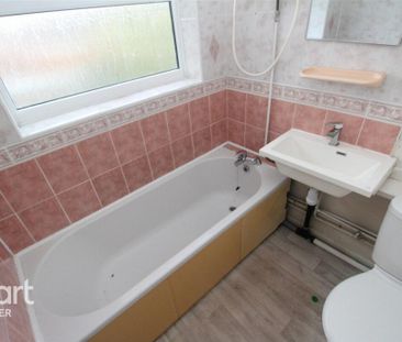 2 bedroom terraced house to rent - Photo 4