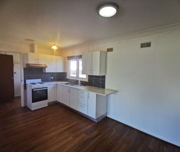 Freshly Updated 3-Bedroom Family Home in Quiet Cul-De-Sac – 14 Hale... - Photo 6