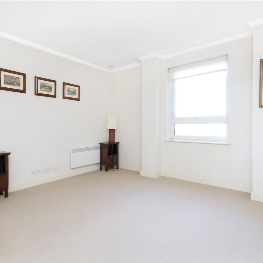 High Holborn, London, WC1V 6DR - Photo 1