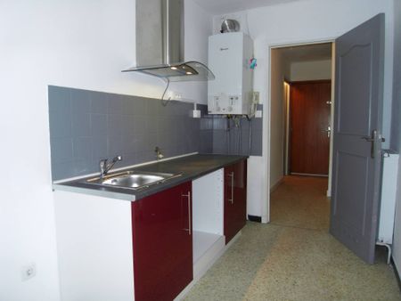 A louer appartement 2 pièces 46 m² en dernier étage avec stationnement facile dans la résidence 13100 Aix en Provence - Photo 4