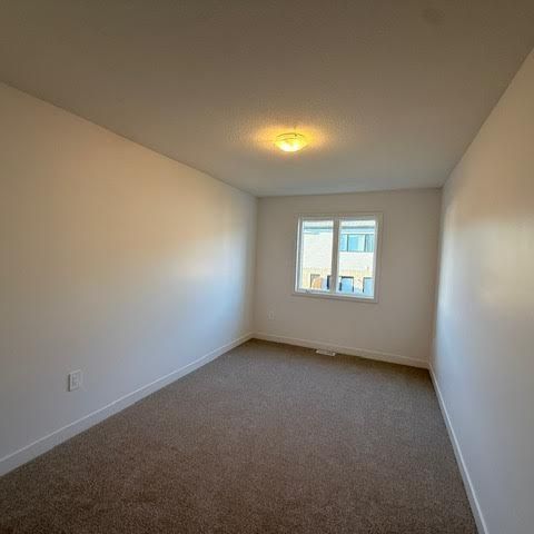 For Lease - 24 Oak Forest Common Crescent, Cambridge, Ontario - Photo 1