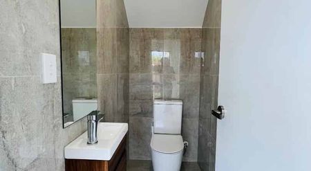 Papatoetoe, 4 bedrooms - Photo 3