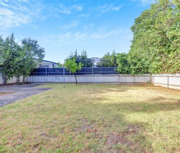 Family home, plus so much more! - Photo 6