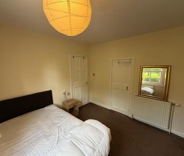 2 bedroom flat to rent - Photo 6