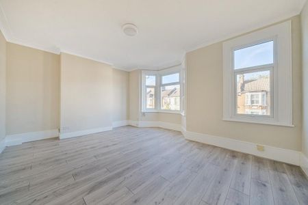 4 bedroom terraced house to rent - Photo 4