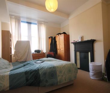 5 bedroom terraced house to rent - Photo 2